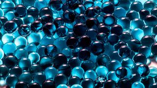 Eine „Data Fabric“ von Netapp laut Anbieter einfach und flexibel per Design. (SplitShire auf Pixabay)