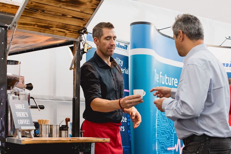 Der EMS-Tag 2024 in Würzburg bringt die Branche an einen Tisch, an dem Ideen und Lösungsansätze für Multikrisen diskutiert werden. (Bild: Stefan Bausewein)