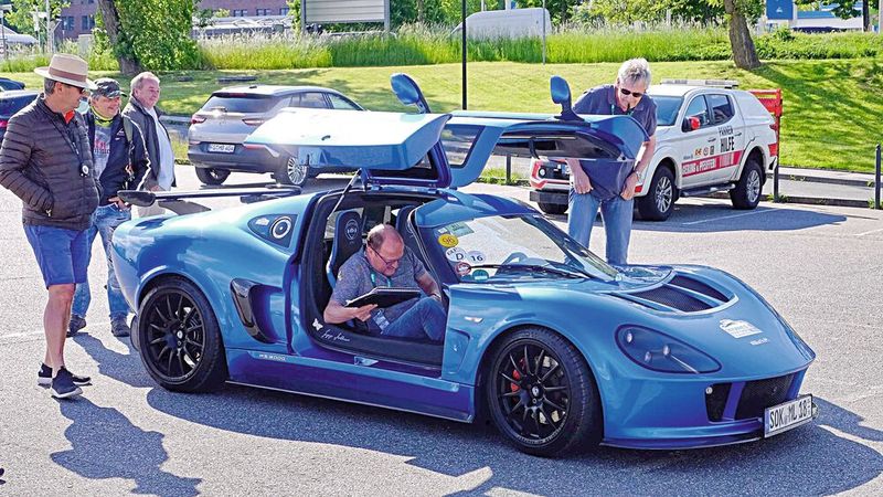 Ein Melkus RS 2000 aus dem Jahr 2012: Flügeltüren sind einfach durch nichts zu ersetzen. (Bild: Zietz/»kfz-betrieb«)