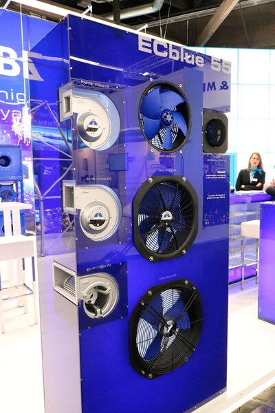 Die EC-Motoren EC-Blue für Ventilatoren von Ziehl Abegg sind eifnach zu installieren und hocheffizient.  (K.Juschkat/elektrotechnik/konstruktionspraxis)