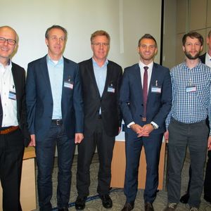 Stellten ihre Wege zur Prozessoptimierung mit Aucotec-Software vor: (v.l.n.r.) Andreas Raml (R. Stahl), Sven Börner-Sachs und Robert Pedri (Brückner), Michael Eder (Haas), Thomas Hennerbichler (TBP), Dr. Steffen Richter (Areva).