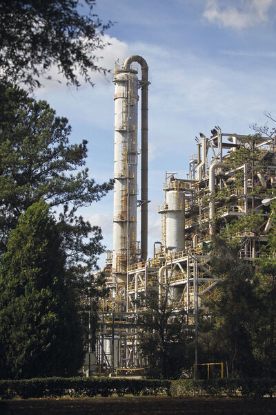 BPs Petrochemiewerk in Cooper river ist einer der größten PTA-Produzenten der Welt. Jetzt will der Ölmulti die Produktion dort deutlich anschieben und nimmt einen dreistelligen Millionbetrag in die Hand. (Bild: BP)
