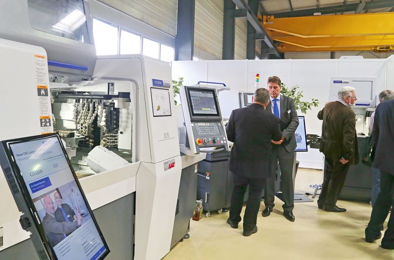 Suvema-Hausausstellung 2017: Vorne links ist der neue, speziell für den Schweizer Markt entwickelte Langdreher Cincom D25 zu sehen. (Anne Richter, SMM)