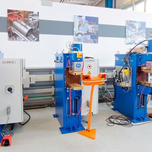 Baukastensystem und pfiffige Steuerungslösungen und Antriebe machen die Dalex-Schweißmaschinen auch für Industrie 4.0 fit, sagt der Hersteller.