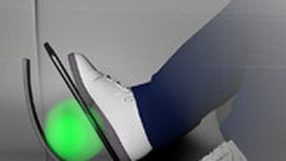 Mercedes-System: Um Sprit zu sparen, wird der Fahrer sanft bevormundet.  (Foto: Mercedes)