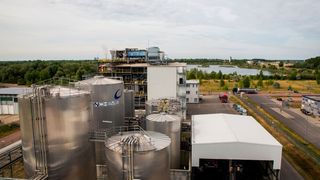 In der Anlage von Glaconchemie in Merseburg sollen die neuartigen Weichmacher hergestellt werden. (Bild: Glaconchemie)