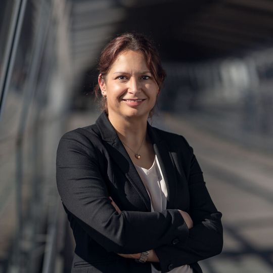Nadine Riederer ist CEO bei Avision. Nadine Riederer ist CEO bei Avision.