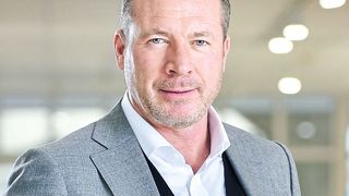 Kolja Rebstock: „Wir sind nicht der Meinung, dass es im Moment Sinn macht, die Produktstrategie ausschließlich auf rein elektrische Fahrzeuge auszurichten.“ (Bild: Mitsubishi/Ferdinando Iannone)