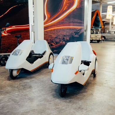 Auch er, der Sinclair C5, sollte die individuellen, urbanen Verkehr revolutionieren, und auch er scheiterte. Im PS.Speicher in Einbeck sind gleich vier der Kleinstfahrzeuge zu besichtigen. (Bild: PS.Speicher)