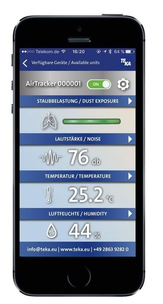 Überall und jederzeit abrufbar: die Aitracker-App zeigt die Staubbelastung, Lautstärke, Raumtemperatur und Luftfeuchtigkeit mit aktuellen Werten an. (Teka)