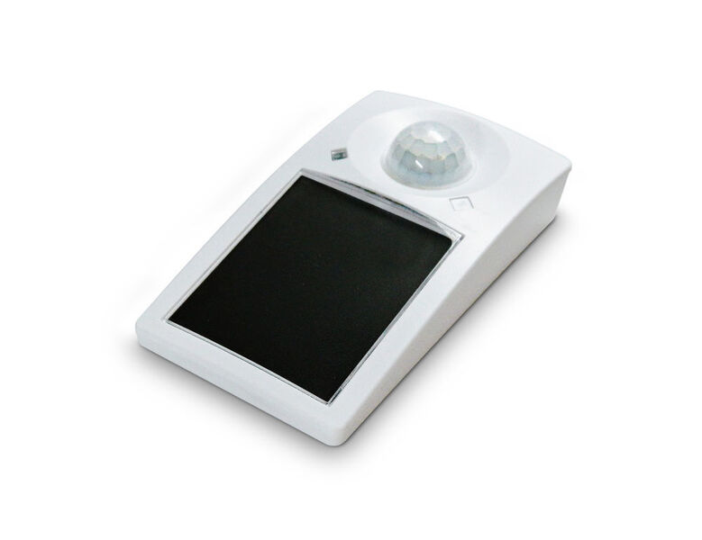 Photovoltaik-Modul und ein Passiv-Infrarotsensor (PIR): Das Modul kommuniziert über Bluetooth Low Energy und steuerut selbstständig das Licht in Räumen. (EnOcean)