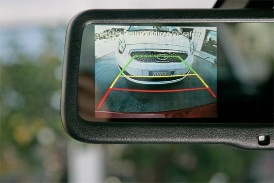 Auch die Rückfahrkamera mit Display im Rückspiegel ist im Venga erhältlich. Sie kam erstmals im Soul zum Einsatz. (Archiv: Vogel Business Media)