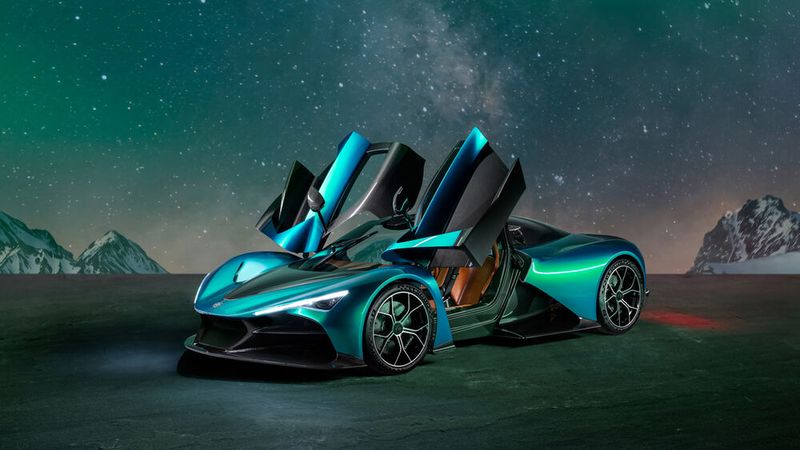 Etwas ziviler gestylt ist der „Agil“, der maximal 365 km/h erreichen soll. (Bild: Zenvo)