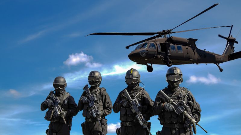 Modernised military air-ground communication systems enable secure and reliable coordination between aircraft and ground stations.(Source:  Pexels on Pixabay)