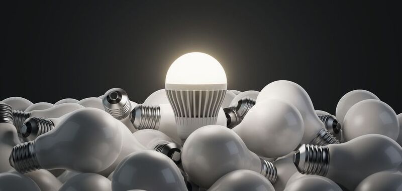 Licht steuern: Design und Funktion einer LED-Leuchte sind entscheidend. Im Vergleich zur Glühlampe ist das Thema dimmen nicht trivial.