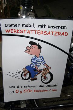 Während das Auto beim Service ist, halten unter anderem Fahrräder die Kunden mobil. (Archiv: Vogel Business Media)