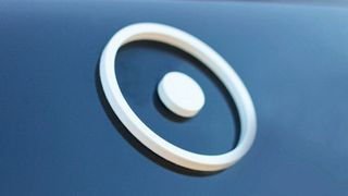 Sono Motors hat für sein erstes Auto, das Solar-Auto Sion, nun den Bosch Car Service als Partner für Reparaturen und Garantiearbeiten benannt. (Bild: Sono Motors)