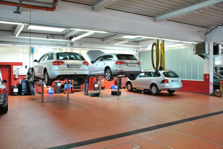 Piccobello und das das ganze Jahr über: Die Werkstatt des Autohauses Schragl erfüllt nahezu sämtliche Voraussetzungen, die für einen guten Service nötig sind.  (Dominsky/»kfz-betrieb«)