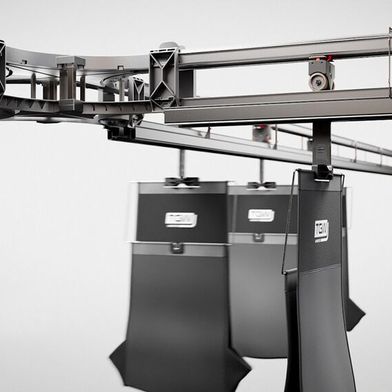 Der Taschensorter SmartPocket setzt auf autonome mobile Roboter statt auf eine herkömmliche Schleppkette. (Bild: TGW)