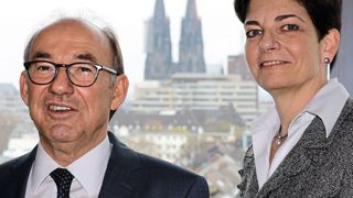 Wechsel in der Geschäftsführung der Kfz-Innung Köln: Claudia Weiler übernimmt die Aufgabe von Norbert Werner. (der.presseheinz)