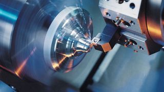 Für den Einsatz in Drehmaschinen erweisen sich Motorspindeln im Vergleich zu extern angetriebenen Spindeln häufig als kostengünstigere und leistungsstärkere Lösung.  (Bild: Weiss)