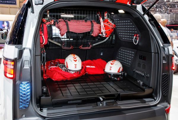 Der neue Land Rover Discovery bietet viel Stauraum (Bild: Land Rover)