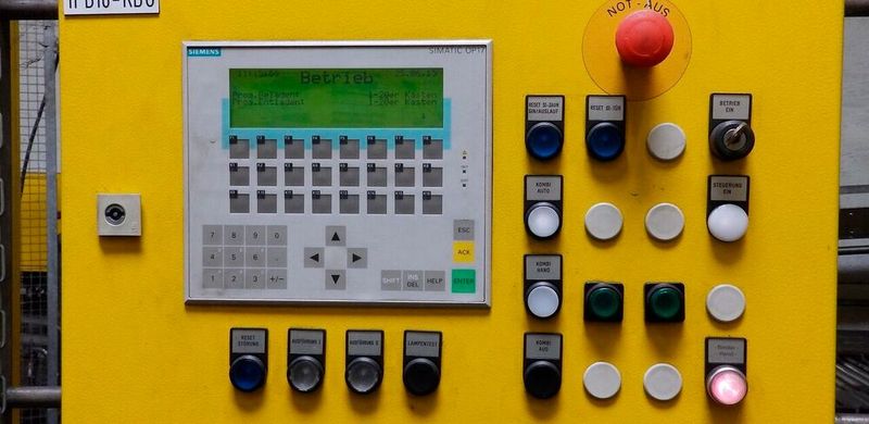 Eine digital vernetzte Steuerung? Ein Fall für dem Cyber Resiliance Act!(Bild:  Pixabay/Hansjörg Sattler)