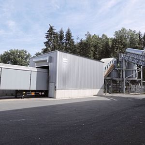 Die BG Optibulk-AF ist mit einem speziellen Gehäuse ausgestattet, das die Umgebung vor Staubaustritt und das Material vor Umgebungseinflüssen schützt.(Bild:  Beumer)