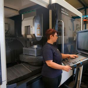 CNC machining in practical applications(Source:  Speedpart)