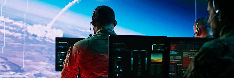 Um die Sicherheit einer so komplexen und weitverzweigten Infrastruktur, wie die der NATO zu gewährleisten, müssen alle Mitglieder eng zusammenarbeiten. Um die Sicherheit einer so komplexen und weitverzweigten Infrastruktur, wie die der NATO zu gewährleisten, müssen alle Mitglieder eng zusammenarbeiten.