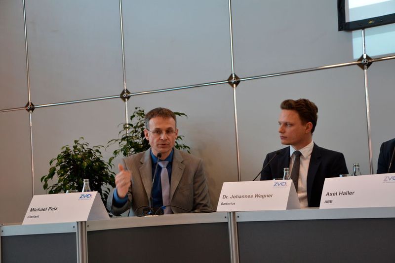Michael Pelz (Clariant) links, daneben Dr. Johannes Wagner (Sartorius) (PROCESS)