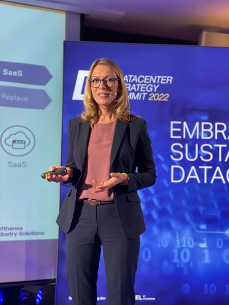 Grand Final der Strategy Insights: Stephanie Hackenholt, Product Owner Customer Sustainability bei Lufthansa Industry Solutions. (Bild: Vogel IT-Medien GmbH)