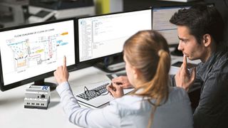 Über eine integrierte Ethernet-Schnittstelle lässt sich das Steuerrelais Easy E4 von Eaton mit allen Standard-LAN/WLAN-Routern, Repeatern oder d-Lans verbinden. (Eaton)