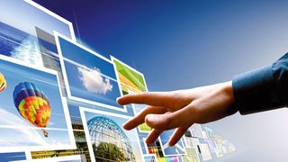 Ein Fünftel der Deutschen glaubt, dass wir in acht Jahren Urlaub im Metaverse machen. (Bild: Clipdealer)