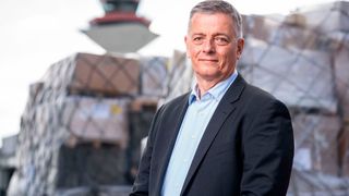 Die Lage in Sachen Frachtabwicklung per Flugzeug beruhigt sich in Richtung Vorkrisenniveau. Claus Wagner, Vorstandsvorsitzender des VACAD, merkt an: „Die Luftfrachtbranche hat in der Hochphase der Krisen die deutschen Lieferketten weltweit mitsichern können.“ (Bild: VACAD)