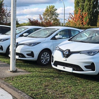Mehr als die Hälfte der befragten Händler erzielt mit gebrauchten Elektroautos Erträge (Symbolfoto). (Bild: Simon – VCG)