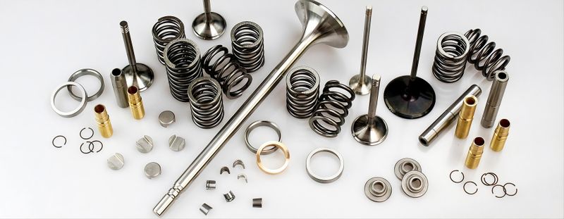 The valve train is a critical component in the combustion engine. Tolerance management and material selection are crucial.(Source:  Con‑Sept)