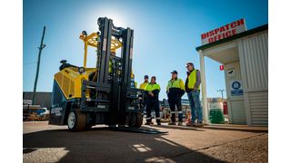 Die 60.000ste Combilift-Maschine geht nach Australien. Down Under hat Stahlbauhändler Metroll bereits 13 Combilifts im Einsatz. (Combilift)