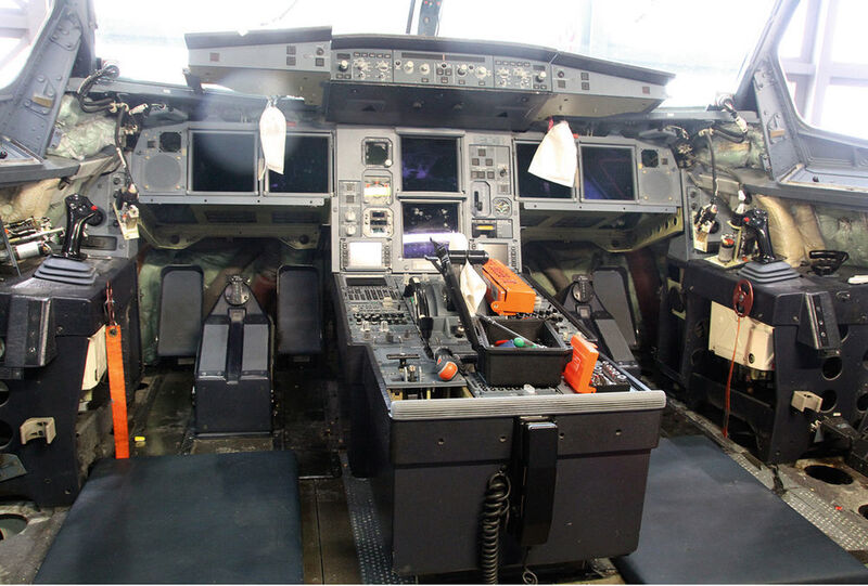 Auch das Cockpit wird einer gründlichen Überarbeitung unterzogen. (Bild: MLR)