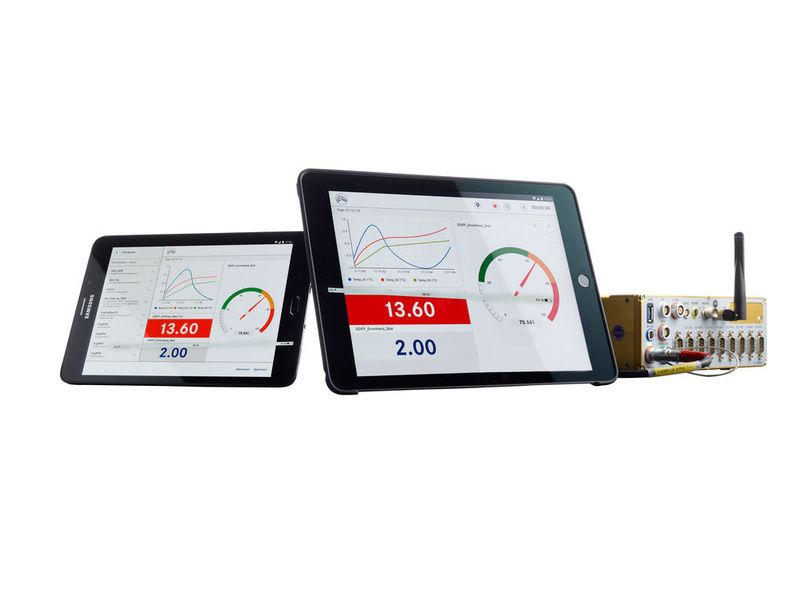 Ipetronik entwickelt ein plattformunabhängiges Fahrerdisplay-System zur Echtzeit-Datenvisualisierung. Das Wireless-Datenlogger-Display verfügt über Cross-Platform-Technologie für Webbrowser, Android- und iOS-Endgeräte. Die neue Technologie erfüllt die Anzeige-Anforderungen der mobilen Messtechnik, da sich nun Messdaten auf allen Endgeräten in Echtzeit visualisieren lassen. Ebenso sind Usability, Design und Funktionalität der App erweitert und verbessert, sodass auch hier die aktuellen Anforderungen erfüllt werden. Auf der Messe in Halle 1, Stand 415.  (Bild: IPETRONIK GmbH & Co. KG / Kaus Hohnwald)