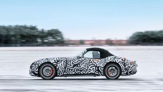 Noch leicht getarnt: der Wiesmann Thunderball. (Bild: Wiesmann)