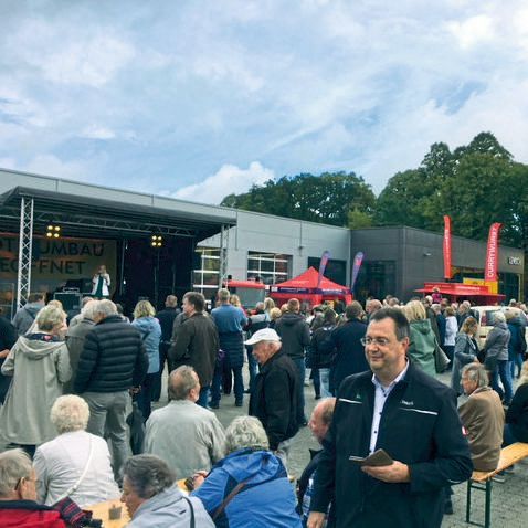 2.000 Besucher kamen am Eröffnungswochenende an die Kieler Straße 33 in Preetz.(Bild:  Lensch-Gruppe)