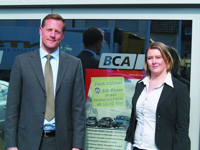 Henning Boonen, National Buyer Manager, und Katja Pfennig, Leiterin BCA Online Deutschland, wollen 2010 160.000 Fahrzeuge verkaufen. (Archiv: Vogel Business Media)