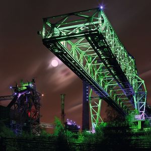 In den Schächten der stillgelegten Zeche Walsum in Duisburg werden jährlich 20 Millionen Kubikmeter Wasser abgepumpt. Die dazu notwendige Hubeinheit ist mit Schwimmsattelbremsen von KTR ausgestattet.