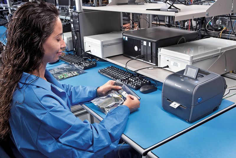 Bild 2: Werden Barcodetickets zu Beginn des Prozesses erstellt, lassen sich mehr Produktionsschritte automatisch aufzeichnen und damit die Transparenz und Rückverfolgbarkeit erhöhen. (Bild: Intermec)
