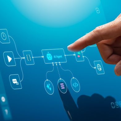 adobestock-1977371846-sutthiphong-ki-agenten-mittelstand-1000x563v1 (Bild: © Sutthiphong/stock.adobe.com)