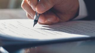 KBR’s experts will support NREL’s mission to identify, develop, and evaluate alternative energy R&D. (©tippapatt - stock.adobe.com)