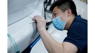 BMW hat den iX3 in China entwickelt und fertigt ihn vor Ort. (Bild: BMW)