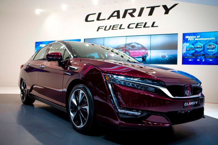 Der Honda Clarity Fuel Cell feierte auf dem Genfer Salon 2016 seine Europapremiere. (Foto: Honda)