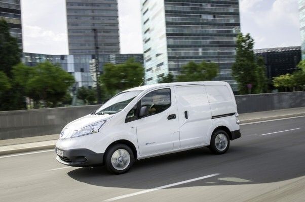 Der elektrische Kleintransporter Nissan e-NV200 verbindet das Beste aus zwei Welten (Nissan)